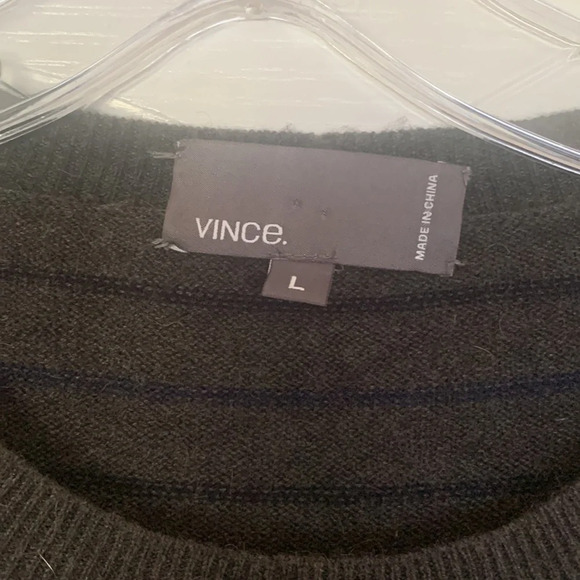 Mens Vince size L wool/cashmere blend striped sweater in perfect condition - Picture 3 of 5